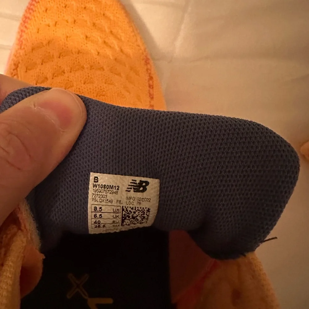 NB running shoes, new never worn - Picture 3 of 3